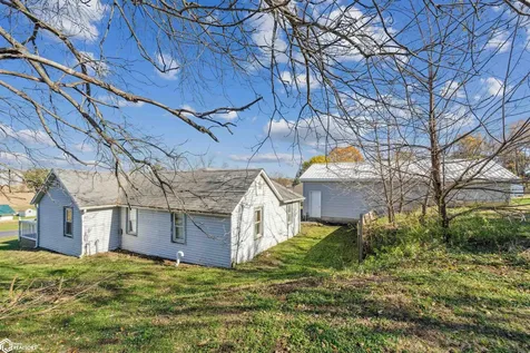 215 Brady Street Brooklyn IA 52211