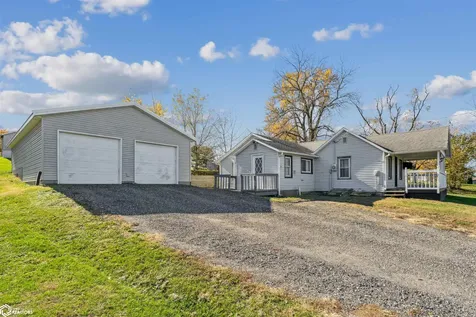 215 Brady Street Brooklyn IA 52211