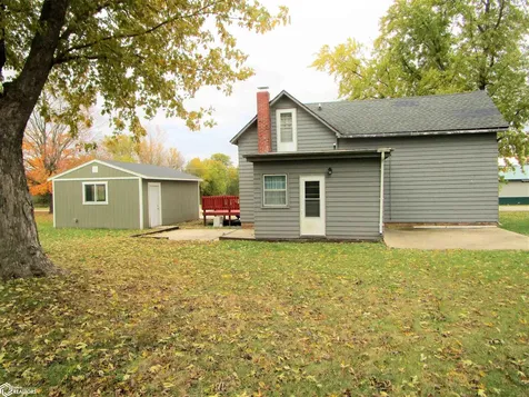 607 Lincoln Ackley IA 50601