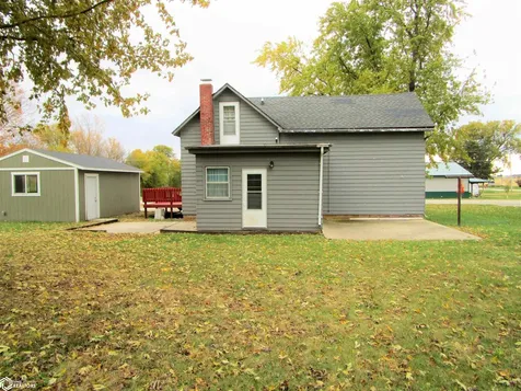 607 Lincoln Ackley IA 50601