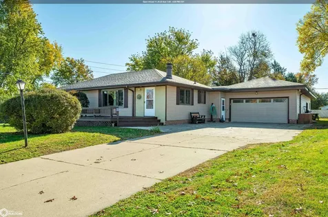 6 W Meadow Lane Marshalltown IA 50158