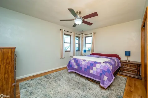 6 W Meadow Lane Marshalltown IA 50158