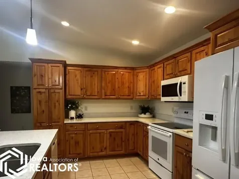 901 3rd Avenue S Clear Lake IA 50428