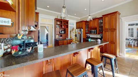 2008 Libertyville Road Fairfield IA 52556