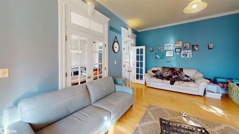 2008 Libertyville Road Fairfield IA 52556
