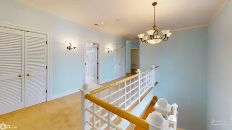 2008 Libertyville Road Fairfield IA 52556