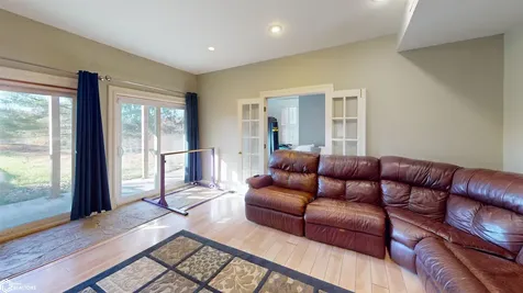 2008 Libertyville Road Fairfield IA 52556