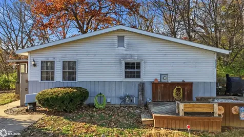9435 118th Street Burlington IA 52601
