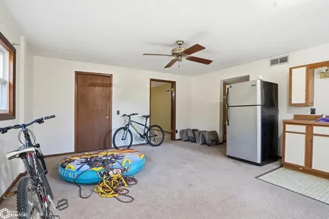 9435 118th Street Burlington IA 52601