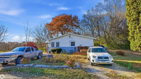 9435 118th Street Burlington IA 52601