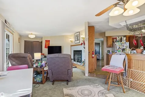 9435 118th Street Burlington IA 52601