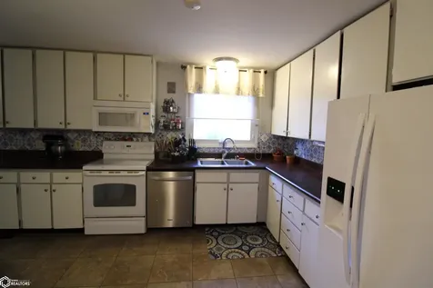2020 Logan Drive Keokuk IA 52632