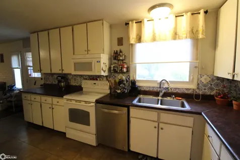 2020 Logan Drive Keokuk IA 52632