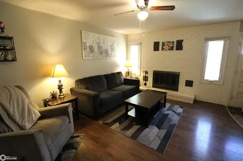 2020 Logan Drive Keokuk IA 52632
