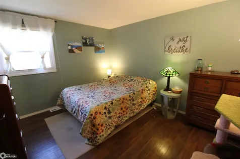 2020 Logan Drive Keokuk IA 52632