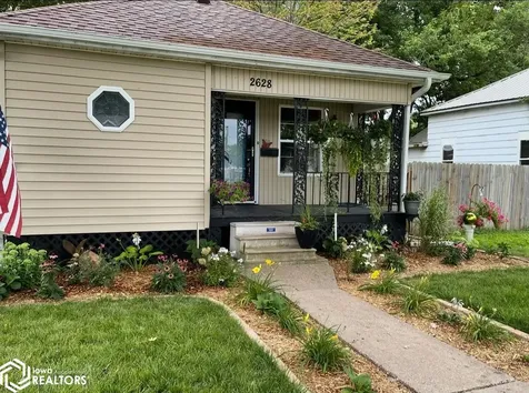 2628 Avenue H Fort Madison IA 52627