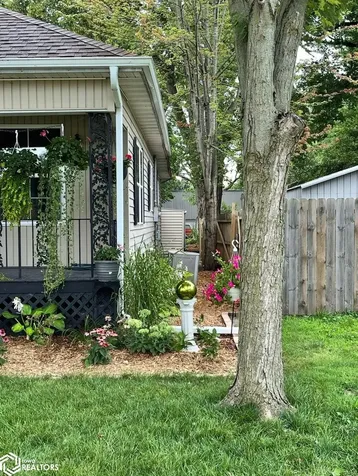 2628 Avenue H Fort Madison IA 52627