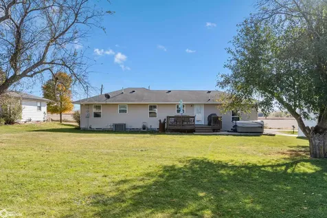 410 Carlton Street Garwin IA 50632