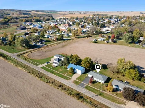 410 Carlton Street Garwin IA 50632