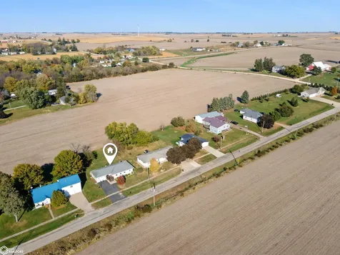 410 Carlton Street Garwin IA 50632
