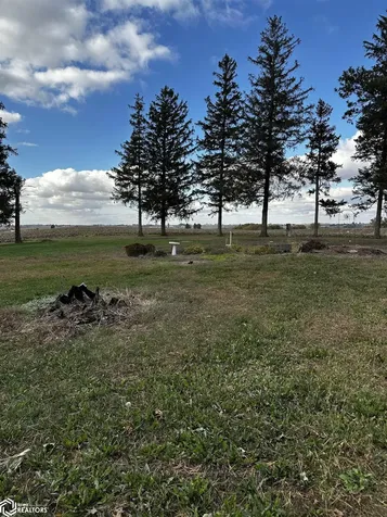 4182 160th Street Brooklyn IA 52211