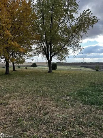 4182 160th Street Brooklyn IA 52211