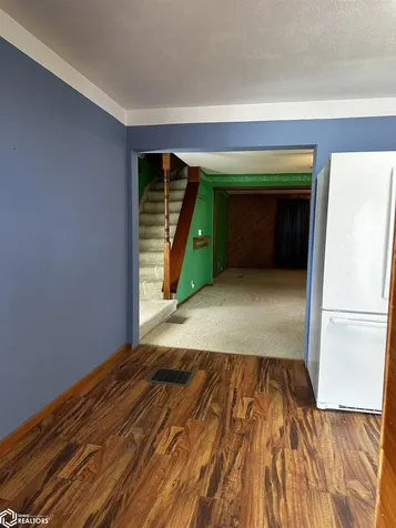 4182 160th Street Brooklyn IA 52211
