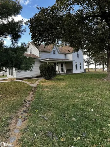 4182 160th Street Brooklyn IA 52211