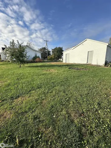 707 Commerical Street Union IA 50258