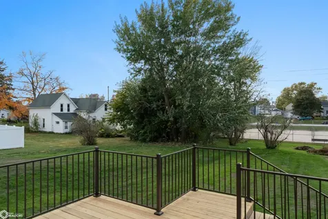 206 1st Avenue N State Center IA 50247