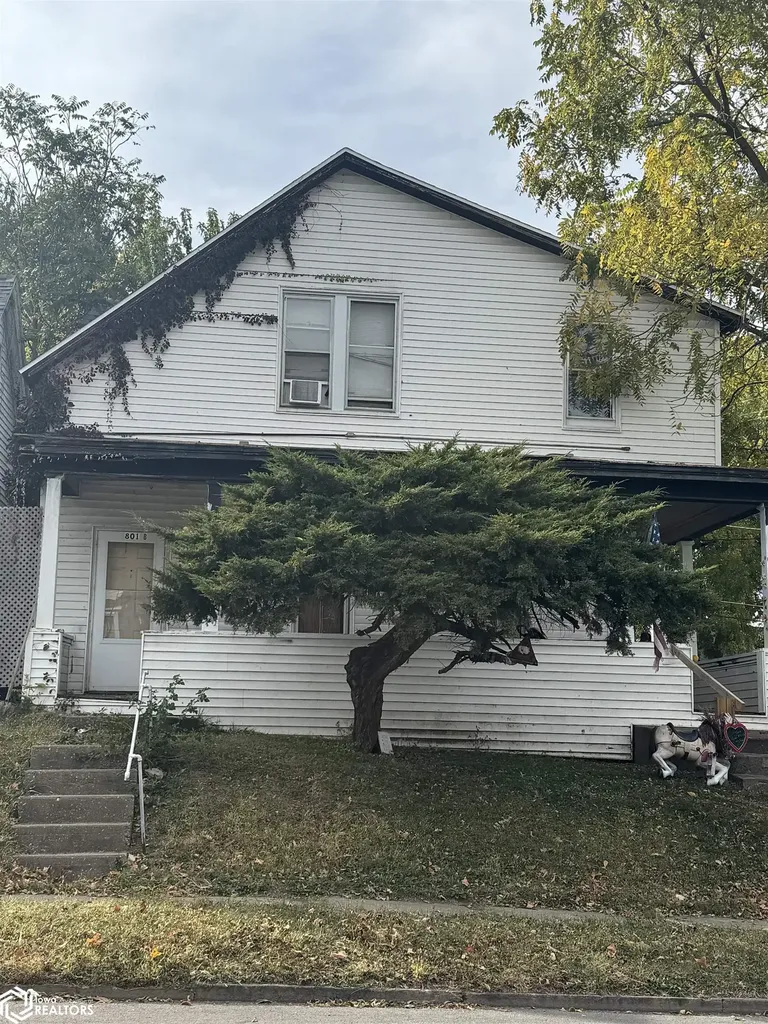 801 S 9th Street Burlington IA 52601
