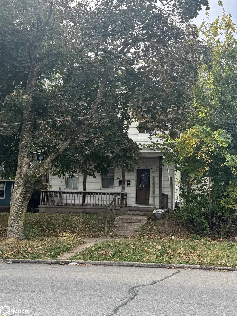 605 S Central Avenue Burlington IA 52601