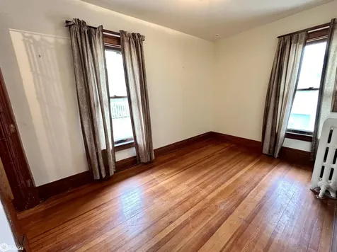 1517 Elm Street Grinnell IA 50112