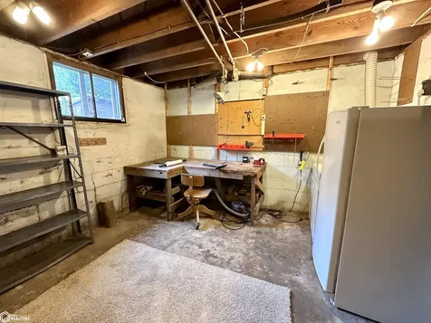 1517 Elm Street Grinnell IA 50112