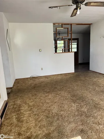 534 Jefferson Street Wapello IA 52653