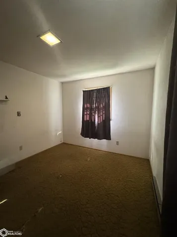534 Jefferson Street Wapello IA 52653