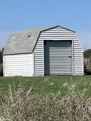 379 460th Avenue Grinnell IA 50112