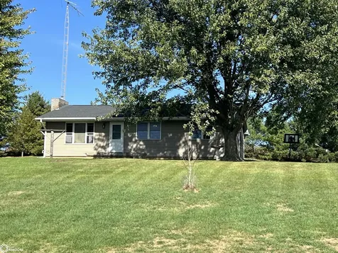 379 460th Avenue Grinnell IA 50112