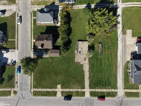 709 W State Street Marshalltown IA 50158
