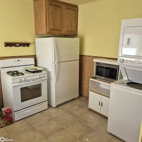 444 Crestview Ottumwa IA 52501