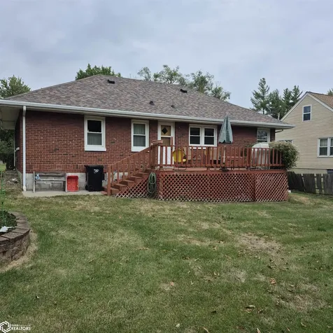 444 Crestview Ottumwa IA 52501