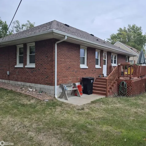 444 Crestview Ottumwa IA 52501