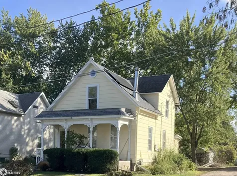 306 W Monroe Avenue Fairfield IA 52556