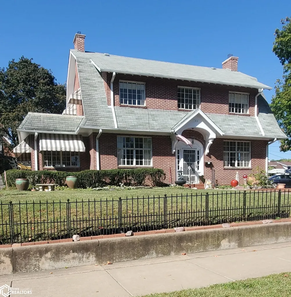 415 10th Fort Madison IA 52627