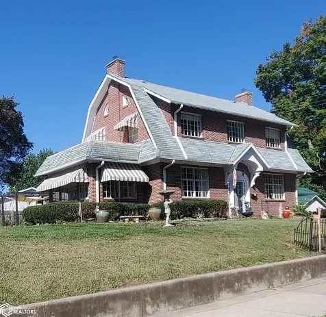415 10th Fort Madison IA 52627