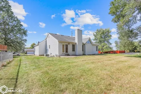 10 Bell Drive Ottumwa IA 52501