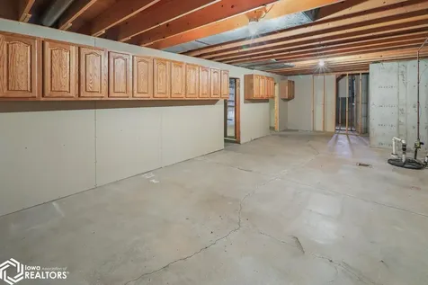 10 Bell Drive Ottumwa IA 52501