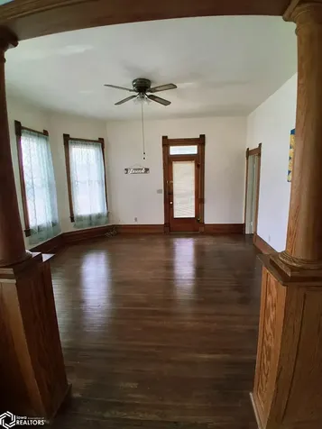 301 N 6th Street Fairfield IA 52556