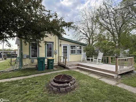 301 N 6th Street Fairfield IA 52556