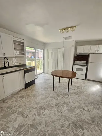 602 W Jefferson Avenue Fairfield IA 52556